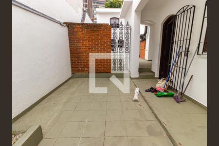 Casa à venda com 320m², 5 quartos e 3 vagasÁrea de Serviço e Quintal