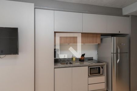 Cozinha de kitnet/studio para alugar com 1 quarto, 25m² em Brooklin, São Paulo