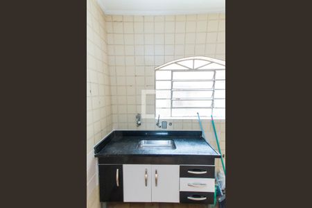 Casa para alugar com 100m², 2 quartos e 1 vaga Casa para alugar com 100m², 2 quartos e 1 vagaCozinha