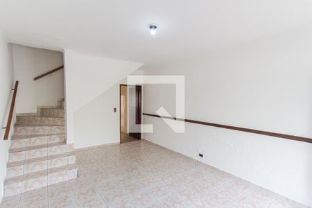 Sala   de casa para alugar com 2 quartos, 100m² em Parque Ramos Freitas, São Paulo