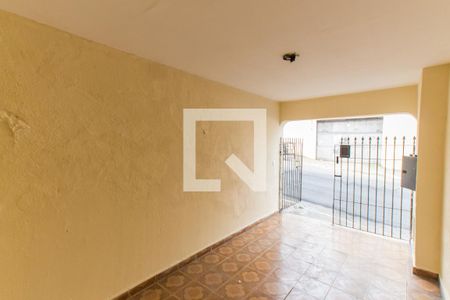 Casa para alugar com 100m², 2 quartos e 1 vaga Casa para alugar com 100m², 2 quartos e 1 vagaGaragem