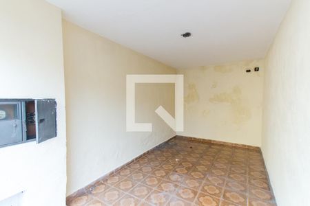 Casa para alugar com 100m², 2 quartos e 1 vaga Casa para alugar com 100m², 2 quartos e 1 vagaGaragem