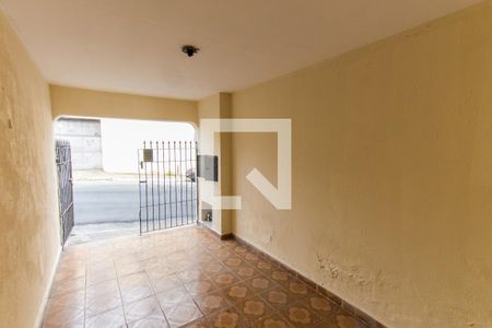 Casa para alugar com 100m², 2 quartos e 1 vaga Casa para alugar com 100m², 2 quartos e 1 vagaGaragem