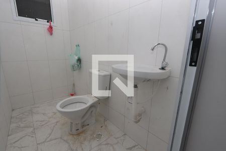 Banheiro de apartamento para alugar com 1 quarto, 39m² em Chácara Mafalda, São Paulo