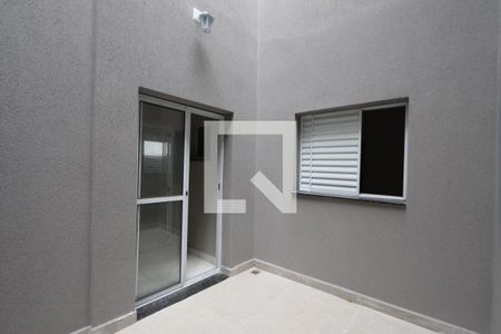 Apartamento para alugar com 39m², 1 quarto e sem vagaQuintal