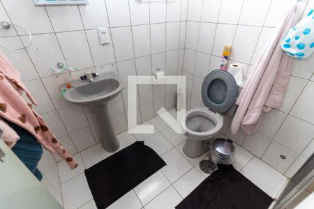 Apartamento à venda com 72m², 3 quartos e sem vaga Apartamento à venda com 72m², 3 quartos e sem vagaBanheiro