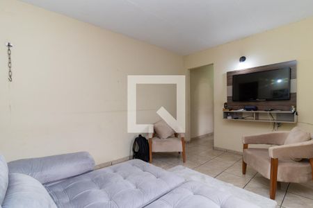 Sala de apartamento à venda com 3 quartos, 72m² em Itaquera, São Paulo