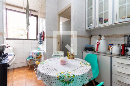 Apartamento à venda com 72m², 3 quartos e sem vaga Apartamento à venda com 72m², 3 quartos e sem vagaCozinha