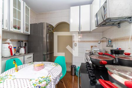 Apartamento à venda com 72m², 3 quartos e sem vaga Apartamento à venda com 72m², 3 quartos e sem vagaCozinha