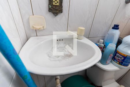 Apartamento à venda com 72m², 3 quartos e sem vaga Apartamento à venda com 72m², 3 quartos e sem vagaBanheiro de serviço