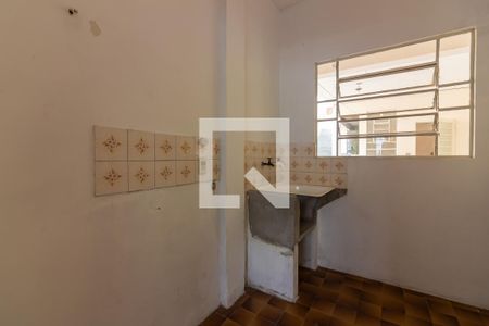 Casa à venda com 225m², 3 quartos e 2 vagas Casa à venda com 225m², 3 quartos e 2 vagasÁrea de Serviço