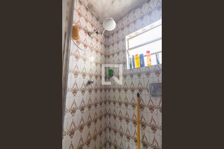 Casa à venda com 225m², 3 quartos e 2 vagas Casa à venda com 225m², 3 quartos e 2 vagasBanheiro 2