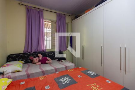 Casa à venda com 225m², 3 quartos e 2 vagas Casa à venda com 225m², 3 quartos e 2 vagasQuarto 3