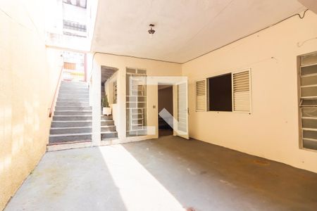 Casa à venda com 225m², 3 quartos e 2 vagas Casa à venda com 225m², 3 quartos e 2 vagasQuintal