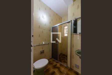 Casa à venda com 225m², 3 quartos e 2 vagas Casa à venda com 225m², 3 quartos e 2 vagasBanheiro 1