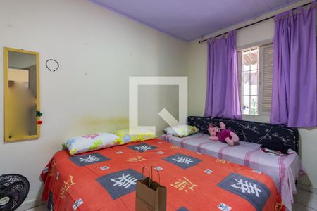 Casa à venda com 225m², 3 quartos e 2 vagas Casa à venda com 225m², 3 quartos e 2 vagasQuarto 3