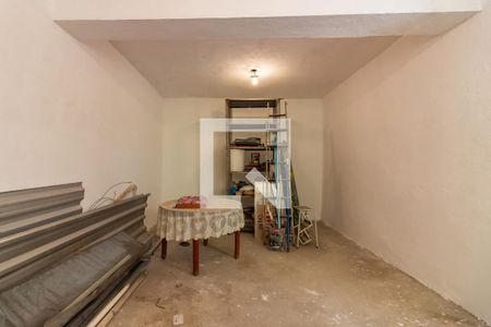 Casa à venda com 225m², 3 quartos e 2 vagas Casa à venda com 225m², 3 quartos e 2 vagasComodo