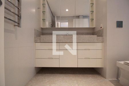 Apartamento para alugar com 115m², 3 quartos e 3 vagas Apartamento para alugar com 115m², 3 quartos e 3 vagasBanheiro da Suíte