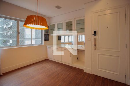 Apartamento para alugar com 115m², 3 quartos e 3 vagas Apartamento para alugar com 115m², 3 quartos e 3 vagasSala