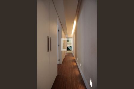 Apartamento para alugar com 115m², 3 quartos e 3 vagas Apartamento para alugar com 115m², 3 quartos e 3 vagasCorredor