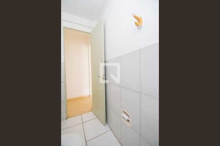 Banheiro de apartamento para alugar com 1 quarto, 43m² em Santa Tereza, Porto Alegre