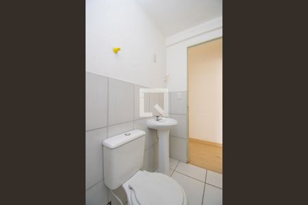 Banheiro de apartamento para alugar com 1 quarto, 43m² em Santa Tereza, Porto Alegre