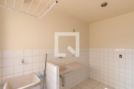 Apartamento à venda com 52m², 2 quartos e 1 vaga Apartamento à venda com 52m², 2 quartos e 1 vagaCozinha e Área de Serviço