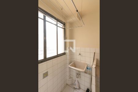 Apartamento à venda com 52m², 2 quartos e 1 vaga Apartamento à venda com 52m², 2 quartos e 1 vagaCozinha e Área de Serviço