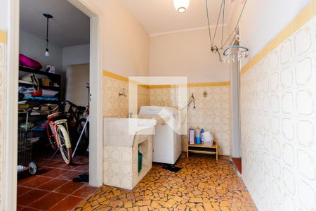 Casa à venda com 168m², 3 quartos e 3 vagasÁrea de Serviço