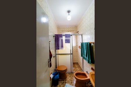 Casa à venda com 168m², 3 quartos e 3 vagasBanheiro da Suíte