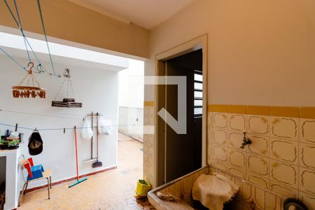 Casa à venda com 168m², 3 quartos e 3 vagasÁrea de Serviço