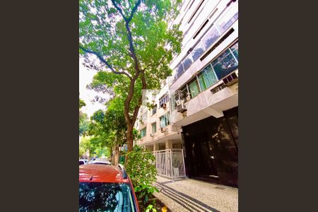 Apartamento à venda com 140m², 3 quartos e 1 vagaFachada 