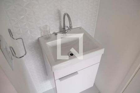 Apartamento para alugar com 34m², 2 quartos e sem vagaBanheiro