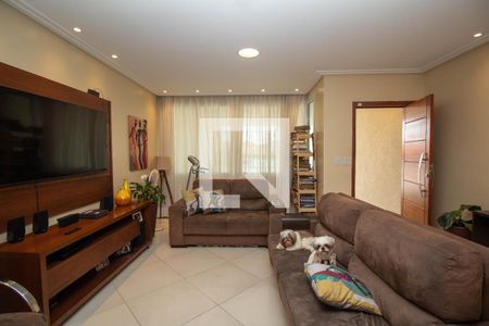 Sala de casa à venda com 3 quartos, 160m² em Vila Palmeiras, São Paulo