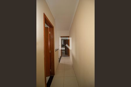 Casa à venda com 160m², 3 quartos e 4 vagas Casa à venda com 160m², 3 quartos e 4 vagasCorredor