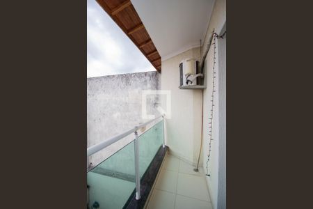 Casa à venda com 160m², 3 quartos e 4 vagas Casa à venda com 160m², 3 quartos e 4 vagasVaranda Quarto 1