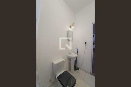 Casa à venda com 175m², 2 quartos e 4 vagasBanheiro