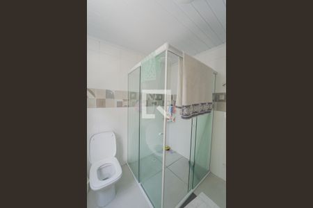 Casa à venda com 175m², 2 quartos e 4 vagasBanheiro da Suíte