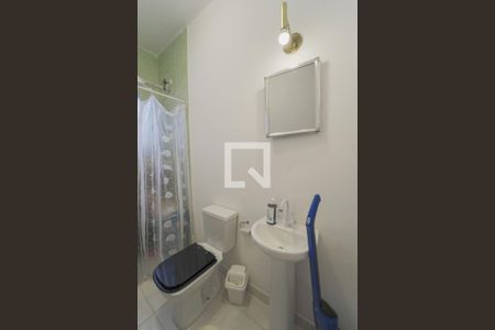 Casa à venda com 175m², 2 quartos e 4 vagasBanheiro