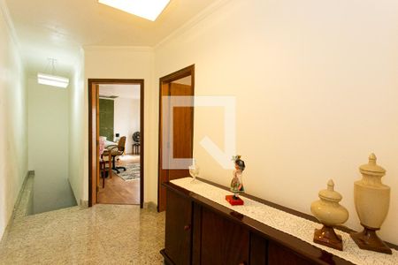 Casa à venda com 190m², 4 quartos e 2 vagasCorredor dos Quartos