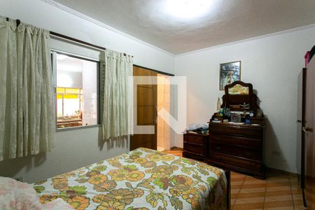 Casa à venda com 190m², 4 quartos e 2 vagasSuíte