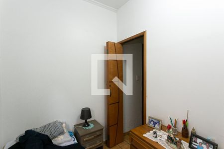 Casa à venda com 190m², 4 quartos e 2 vagasQuarto de Serviço