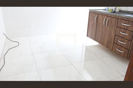 Casa à venda com 185m², 2 quartos e 2 vagasCozinha