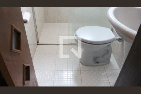 Casa à venda com 185m², 2 quartos e 2 vagasBanheiro Social