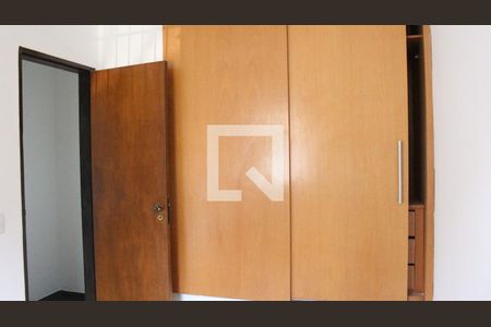 Casa à venda com 185m², 2 quartos e 2 vagasQuarto 2