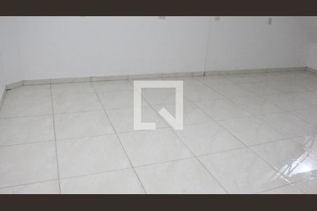 Casa à venda com 185m², 2 quartos e 2 vagasSalão inferior