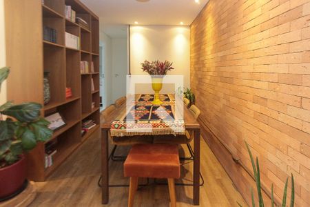 Apartamento à venda com 65m², 2 quartos e 1 vagaSala de Jantar