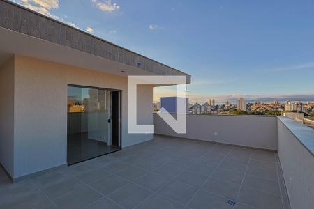 Apartamento à venda com 138m², 2 quartos e 2 vagasCobertura