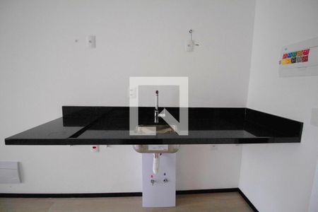 Cozinha de kitnet/studio à venda com 1 quarto, 22m² em Jardim Paulista, São Paulo