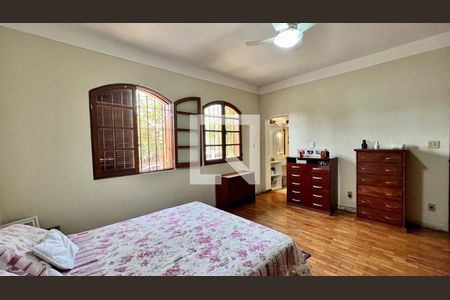 quarto 1 de casa à venda com 4 quartos, 258m² em Santa Ines, Belo Horizonte